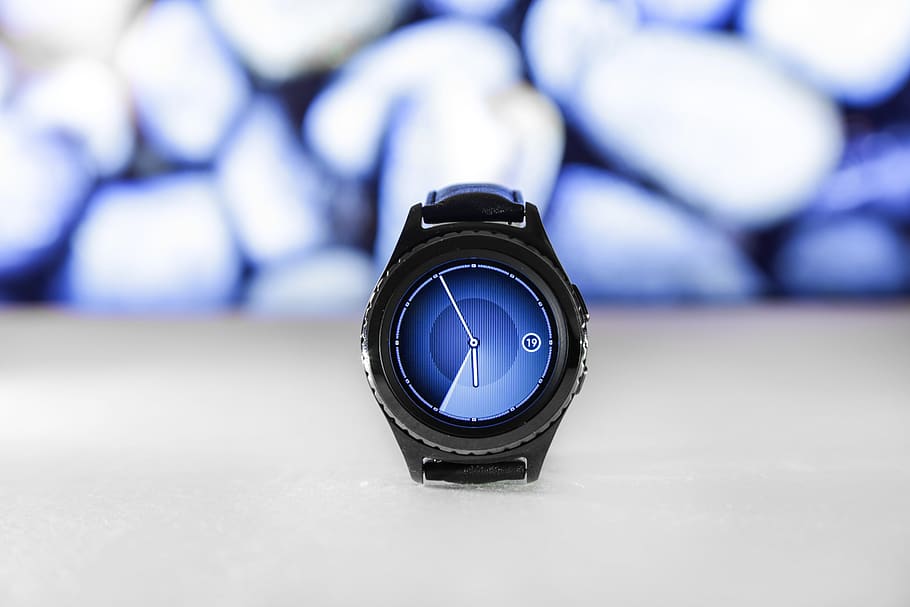 still, items, things, technology, time, watch, wrist, horology, focus on foreground, clock, alarm clock, blue, accuracy, number, no people, clock hand, wristwatch, instrument of time, close-up, single object, clock face, indoors, deadline, still life, minute hand, checking the time, personal accessory, 5K