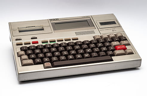 Notizbuch, Laptop, Computer, Büro, Technologie, schreiben, Design, Taschenrechner, Jahrgang, retro, epson, Mini, tragbar, Kassette, Drucker, alt, Mathematik, Nummer, Finanzen, Pluszeichen, Retro-Stil, Geschäft, obsolet, ausgeschnitten, Antiquität, Geschichte, weißer Hintergrund, Großunternehmen, Ausrüstung, die Vergangenheit, Text, Papier-, Korrespondenz, Tastenfeld, Zählen, Druckknopf, Finanzberater, 5K, CC0, gemeinfrei, lizenzfrei