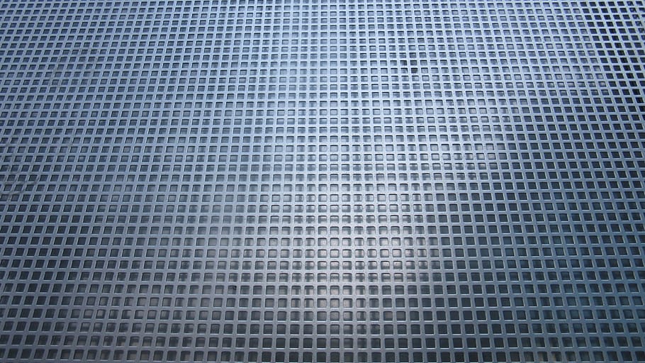 forats, full, fulla perforada, quadrícula, línies, quadrats, metall, fons, geometria, patró, marc complet, textura, cap gent, primer pla, resum, a l'interior, gris, repetició, embolic de cables, forma, disseny, tèxtil, cable, seguretat, blau, color plata, fons abstractes, efecte texturat, xapa de metall, acer, aliatge, 4K