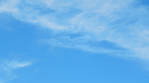 cielo, nuvole, celeste, clima, nuvola - cielo, blu, sfondi, bellezza nella natura, nessuno, natura, la tranquillità, scenics - natura, Inquadratura dal basso, scena tranquilla, Cloudscape, ambiente, giorno, vento, idilliaco, Colore bianco, all'aperto, meteorologia, wispy, 4K, CC0, dominio pubblico, privo di copyright