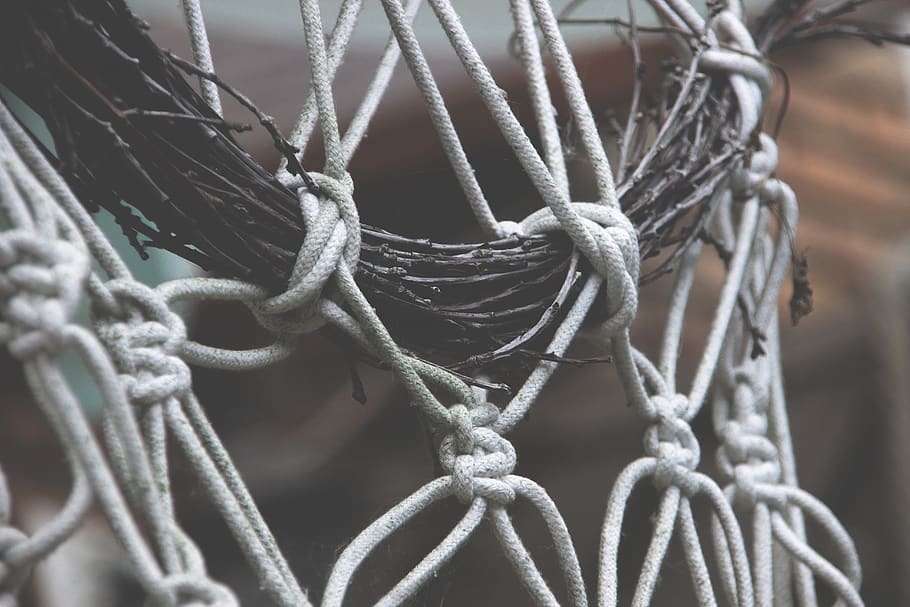 dream catcher, thread, wallpaper, rope, tied up, close-up, no people, focus on foreground, day, selective focus, strength, connection, metal, pattern, complexity, tied knot, still life, tangled, outdoors, string, nature, full frame, fishing industry, 5K