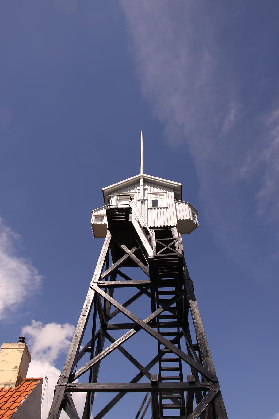 holde øje, tårn, blå, Sky, skyer, faciliteter, Danmark, himmel, arkitektur, bygget struktur, lav vinkel visning, natur, bygning udvendig, sky - himmel, dag, ingen mennesker, udendørs, vandtårn - opbevaringstank, udkigstårn, teknologi, sikkerhed, metal, sollys, beskyttelse, meddelelse, 4K