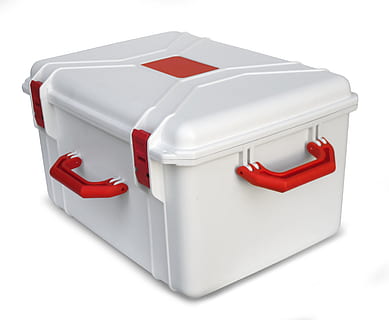 Box, Container, weißer Hintergrund, rot, Studioaufnahme, ausgeschnitten, drinnen, weiße Farbe, Kasten - Behälter, keine Leute, öffnen, Nahansicht, Stillleben, Hygiene, zwei Objekte, einzelnes Objekt, Kunststoff, Gerät, Geschenkbox, Bequemlichkeit, 2K, CC0, gemeinfrei, lizenzfrei