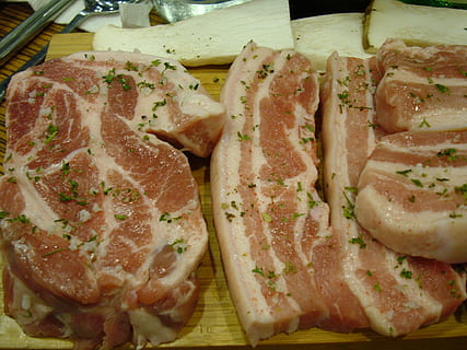 carne de porco, Comida, comida e bebida, frescura, carne, dentro de casa, pronto para comer, fechar-se, ninguém, ainda vida, bem-estar, Alimentação saudável, comida crua, fatia, carne processada, refeição, porção, queijo, mesa, preparação, tentação, bandeja, lanche, 1080P, CC0, domínio público, royalty free