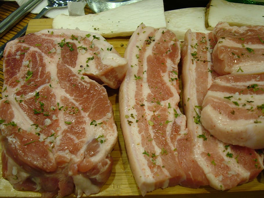 carne de porco, Comida, comida e bebida, frescura, carne, dentro de casa, pronto para comer, fechar-se, ninguém, ainda vida, bem-estar, Alimentação saudável, comida crua, fatia, carne processada, refeição, porção, queijo, mesa, preparação, tentação, bandeja, lanche, 1080P