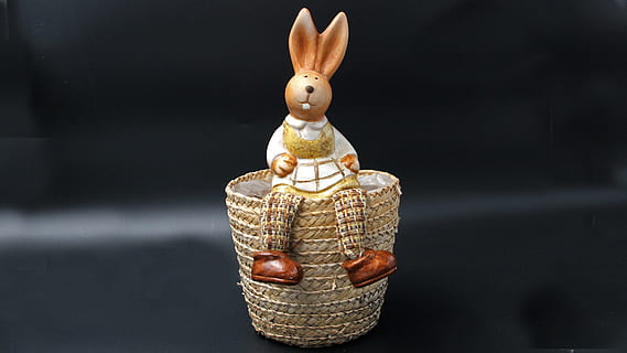bakgrunn, påske, hare, representasjon, kunst og Håndverk, kanin - dyr, påskeharen, kreativitet, ingen folk, innendørs, figurine, nærbilde, skulptur, håndverket, pattedyr, ferie, menneskelig representasjon, feiring, fokusere på forgrunnen, svart bakgrunn, 4K, CC0, offentlig domene, opphavsrett gratis