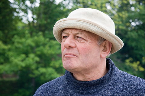 man, thinking, had the, senior adult, headshot, portrait, adult, hat, one person, clothing, plant, tree, close-up, leisure activity, nature, looking, day, lifestyles, cap, contemplation, green color, outdoors, human face, 4K, CC0, public domain, royalty free
