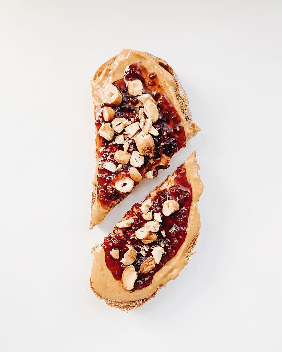 plante, nød, mad, grøntsag, mandel, hotdog, søde sager, konfekture, dessert, fremstille, bagværk, pizza, frugt, jordnød, jordbær, croissant, vegetation, korn, donut, brød, mad og drikke, studio skud, sødt mad, hvid baggrund, indendørs, friskhed, møtrik - mad, sund kost, stilleben, velvære, overbærenhed, ingen mennesker, frø, klar til at spise, tæt på, fristelse, snack, Vegetarmad, morgenmad, 2K