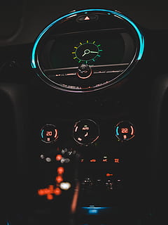 Armbanduhr, Elektronik, Lenkrad, CD-Player, Spur, Transport, Fahrzeug, Stereo, Video spielen, Gerät, Verstärker, Geschwindigkeitsmesser, Ofen, Geschirrspüler, Automobil, Sportwagen, Auto, Cockpit, drinnen, Fernbedienung, Fahrzeuginnenraum, Schalttafel, Nahansicht, Transportmittel, Nummer, Tachometer, Instrumententafel, beleuchtet, Messinstrument, Autoinnenraum, Steuerung, Technologie, Kraftfahrzeug, keine Leute, Landfahrzeug, Richtigkeit, Messgerät - Messinstrument, 8K, CC0, gemeinfrei, lizenzfrei