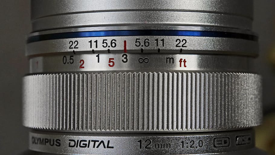 objektiven, enfocament manual, escala, tecnologia, nombre, primer pla, lent - instrument òptic, temes de fotografia, color plata, càmera - equip fotogràfic, equipament, a l'interior, cap gent, primer pla extrem, macro, equip fotogràfic, instrument de mesura, tir de l'estudi, metall, comunicació, natura morta, precisió, sol objecte, acer, 4K