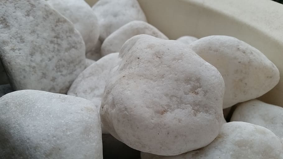 piatră, Piatra Alba, bijuterie, stâncă, solid, minerale, mineraloids, geologie, nici o persoana, a închide, culoare alba, grup mare de obiecte, să se concentreze asupra primelor elemente, zi, în interior, natură moartă, natură, obiect de rocă, obiect de piatră, abundenţă, formă, texturată, ambarcațiune, alimente, prundiș, beton, 5K