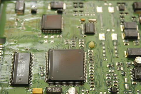 motor, electrónica, plato, tablero de conmutadores, coche, Chip de computadora, placa de circuito, tecnología, Industria electrónica, tarjeta madre, equipo de computadora, computadora, equipo, industria, nadie, conexión, parte de la computadora, fotograma completo, color verde, de cerca, complejidad, antecedentes, adentro, comunicación, vista de alto ángulo, Componente eléctrico, UPC, equipo eléctrico, 2K, CC0, dominio público, libre de derechos