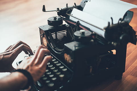 person using typewriter, person, human, machine, keyboard, electronics, triumph, typing, typewriter, writying, vintage, oldschool, photo, photography, wheel, video gaming, motor, lathe, computer, finger, crowd, human hand, hand, technology, human body part, real people, people, men, lifestyles, selective focus, human finger, occupation, close-up, leisure activity, arts culture and entertainment, indoors, photography themes, day, 4K, CC0, public domain, royalty free
