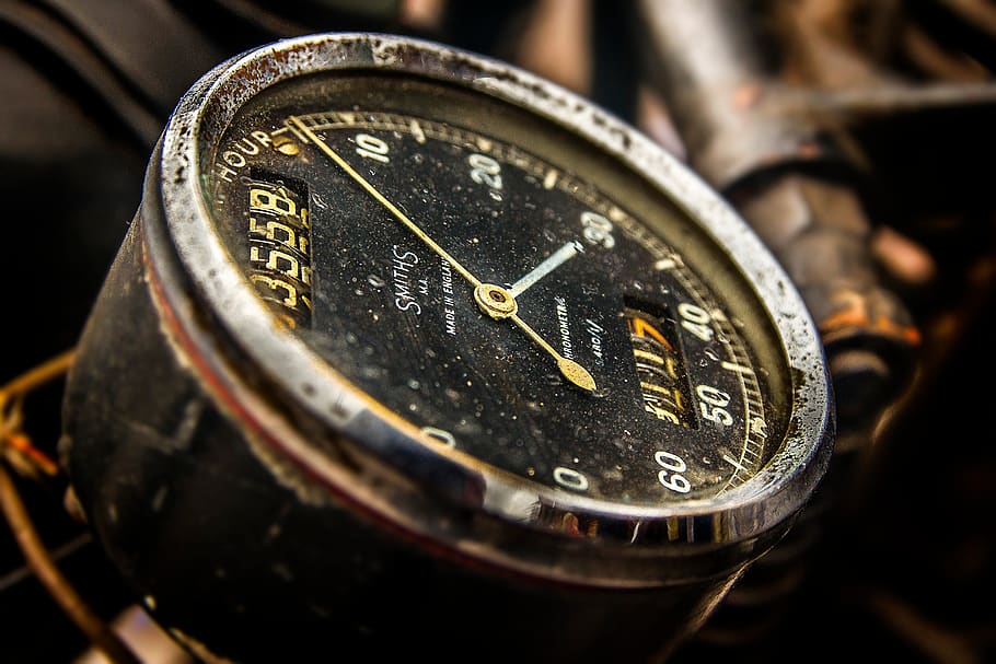 stopwatch, time, hour, number, close-up, no people, instrument of measurement, accuracy, metal, geometric shape, indoors, shape, circle, focus on foreground, antique, watch, clock, single object, obsolete, speedometer, measuring, meter - instrument of measurement, personal accessory, clock face, 4K