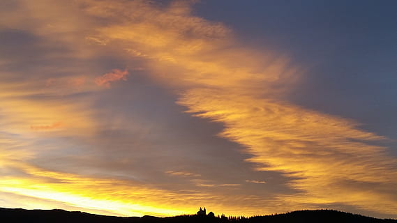 matahari terbenam, carinthia, awan - langit, langit, keindahan di alam, scenics - alam, ketenangan, adegan yang tenang, warna oranye, bayangan hitam, alam, tidak ada orang, langit yang dramatis, idilis, tampilan sudut rendah, sinar matahari, lingkungan Hidup, di luar rumah, perasaan kagum, cloudscape, 2K, CC0, domain publik, bebas royalti