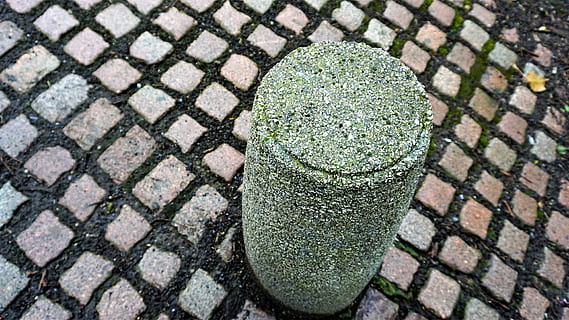desktop, sten-, form, abstrakt, mønster, høj vinkel visning, sti, brosten, ingen mennesker, direkte over, dag, gade, plante, design, geometrisk form, tekstureret, grøn farve, solid, stenmateriale, udendørs, fortov, 5K, CC0, offentligt domæne, royaltyfrie