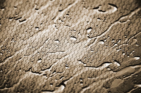 structure, reference material, rain, background, windshield, pattern, surface, abstract, water, liquid, wave, art, glass, sample, drop, selective focus, full frame, close-up, textured, no people, backgrounds, nature, outdoors, day, wet, high angle view, paving stone, stone, jigsaw piece, street, arid climate, 4K, CC0, public domain, royalty free