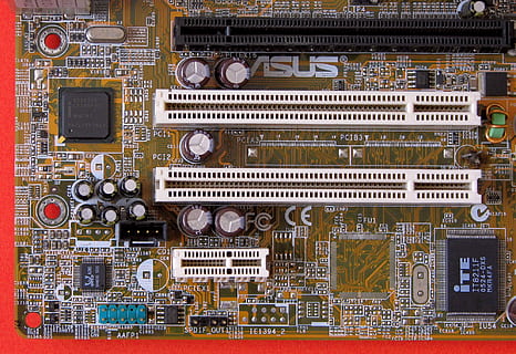 eletrônicos, computador, tecnologia, hardware, placa mãe, pc, o circuito, microchip, Ciência, Engenharia, pci, componente, dispositivo, ninguém, placa de circuito, comunicação, chip de computador, texto, conexão, Indústria de eletrônicos, música, cultura artística e entretenimento, quadro completo, fechar-se, roteiro ocidental, origens, equipamento, multi colorido, dentro de casa, roteiro, estilo retro, equipamento elétrico, 1080P, CC0, domínio público, royalty free
