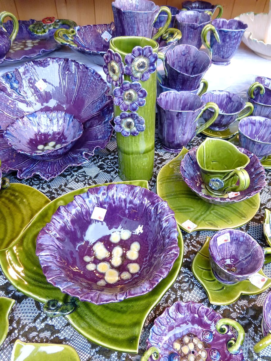 retfærdig, losning, kunst og kunsthåndværk, keramisk, påske, forår, lilla, ingen mennesker, friskhed, høj vinkel visning, mad og drikke, mad, stilleben, velvære, sund kost, blomst, indendørs, plade, tæt på, blomstrende plante, valg, dekoration, natur, bord, blad, dag, 1080P