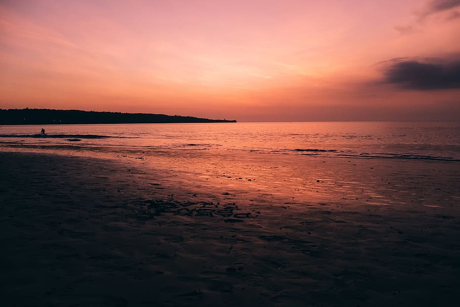 posta de sol, impressionant, oceà, cel, dramàtica, colorit, taronja, vermell, horitzó, paisatge marí, vora del mar, Riba, aigua, mar, escenics - natura, bellesa a la natura, terra, platja, tranquil·litat, escena tranquil·la, naturalesa, núvol - cel, horitzó sobre l’aigua, cel dramàtic, destinacions de viatge, reflexió, viatjar, cap gent, a l'aire lliure, marea baixa, 4K