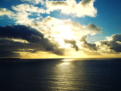 Mar, skyer, Sky, himmel, sol, ocean, hav himmel, lys, solnedgang, Eventide, beira mar, Litoral, vand, strand, natur, blå himmel, horisont, vista, sky - himmel, scenics - natur, ro, skønhed i naturen, rolig scene, hav, horisont over vand, sollys, havnefronten, afspejling, ingen mennesker, idyllisk, solstråle, marinemaleri, 2K, CC0, offentligt domæne, royaltyfrie