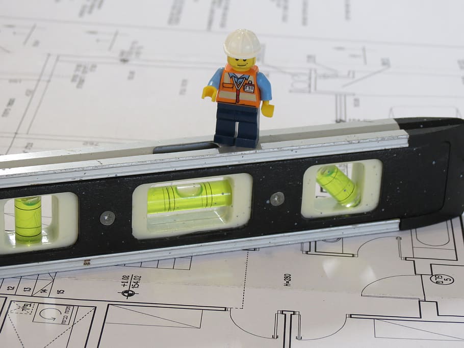 arquitecte, anivellador, edifici, natura morta, cap gent, joguina, representació, a l'interior, representació humana, precisió, primer pla, tecnologia, comunicació, viatjar, ocupació, instrument de mesura, semblança masculina, seguretat, manera de transport, dia, casc, industria de la construcció, model, 4K