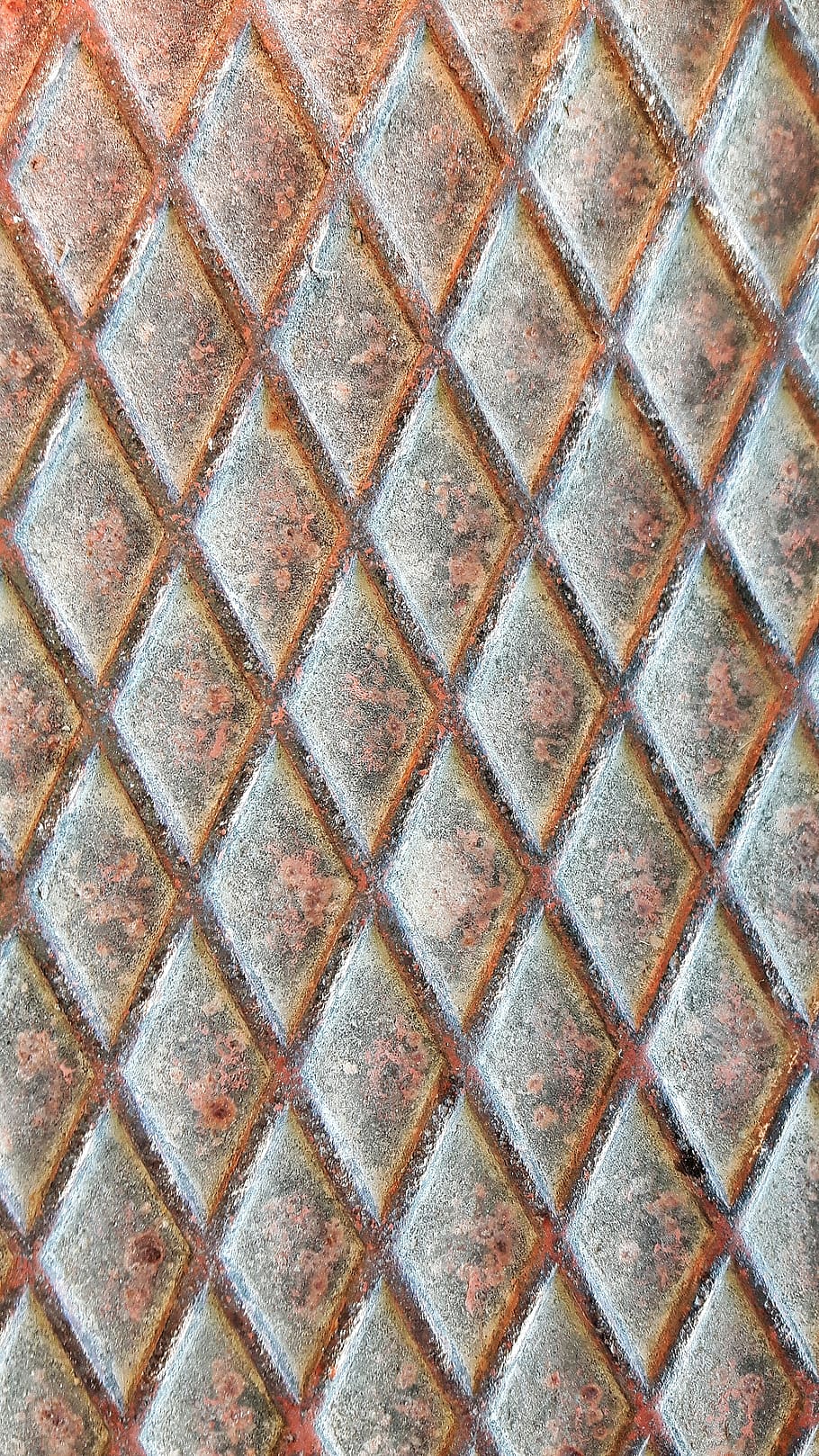 ferro, òxid, textura, pintura, el marc, dibuix, marc complet, patró, fons, cap gent, forma, primer pla, repetició, disseny, forma geomètrica, forma quadrada, metall, directament a sobre, funció de construcció de parets, a l'interior, paret, dia, rajola, gris, estructura construïda, concret, 4K