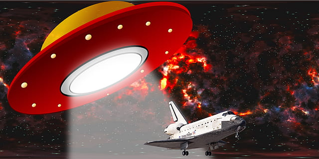 Platz, Raumschiff, Space Shuttle, rot, keine Leute, Nacht-, Kommunikation, beleuchtet, Natur, Bewegung, Kunst, Kultur und Unterhaltung, Technologie, draußen, Lichtanlage, Feuer, Feuer - natürliches Phänomen, glühend, Verbrennung, Zeichen, Transport, gestalten, Musikausrüstung, Musik-, 5K, CC0, gemeinfrei, lizenzfrei