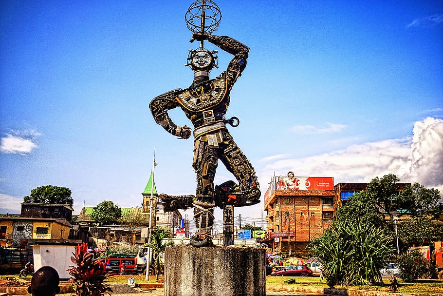 stare, dom, vânt, simbol, caractere, politică, steag, arhitectură, cer, construită, artă și sculptură, sculptură, exteriorul clădirii, statuie, reprezentare, creativitate, reprezentare umană, zi, natură, oameni apropiați, asemănarea bărbaților, nor - cer, plantă, copac, albastru, oraș, istorie, în aer liber, 5K