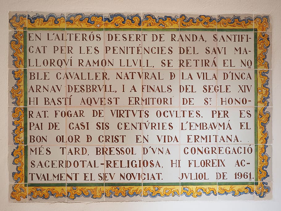 rajola, pissarra, llegenda, vell, Font, monestir, ermita sant honorat, monestir de st honorat, text, comunicació, guió occidental, cal·ligrafia, cap gent, carta, primer pla, història, guió, script no occidental, correspondència, el passat, paper, document, tallar, antiguitat, informació, nostàlgia, 4K
