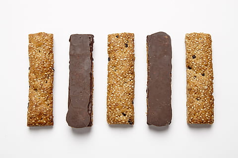 bars, puff pastry, studio shot, white background, food and drink, food, group of objects, cut out, no people, variation, indoors, choice, close-up, snack, freshness, healthy eating, in a row, wellbeing, five objects, baked, meal, breakfast, 5K, CC0, public domain, royalty free